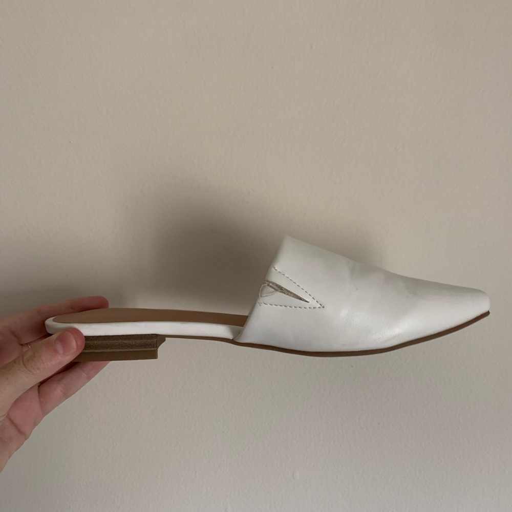 Perfect condition. Perfect work flat. - Picture 2 of 2